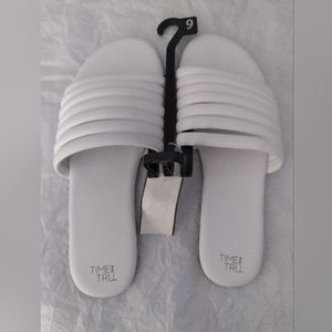 Time and Tru Women's Multi-Band Slide Sandals Size 9
